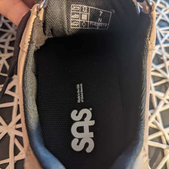 NWOT SAS Sporty Lux Taupe Stone sz 7 Shoe - Picture 6 of 8